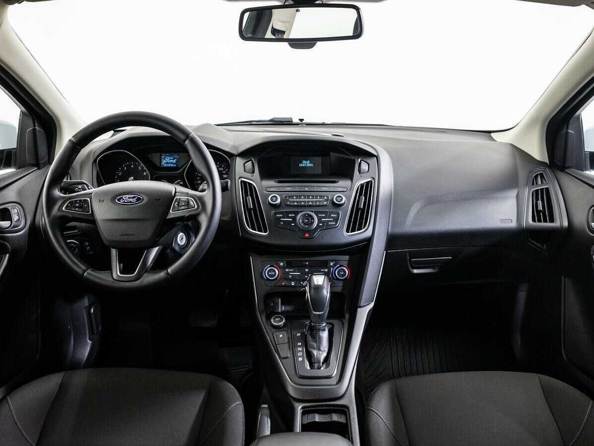 Ford Focus 2018 года с пробегом. Фото: #12