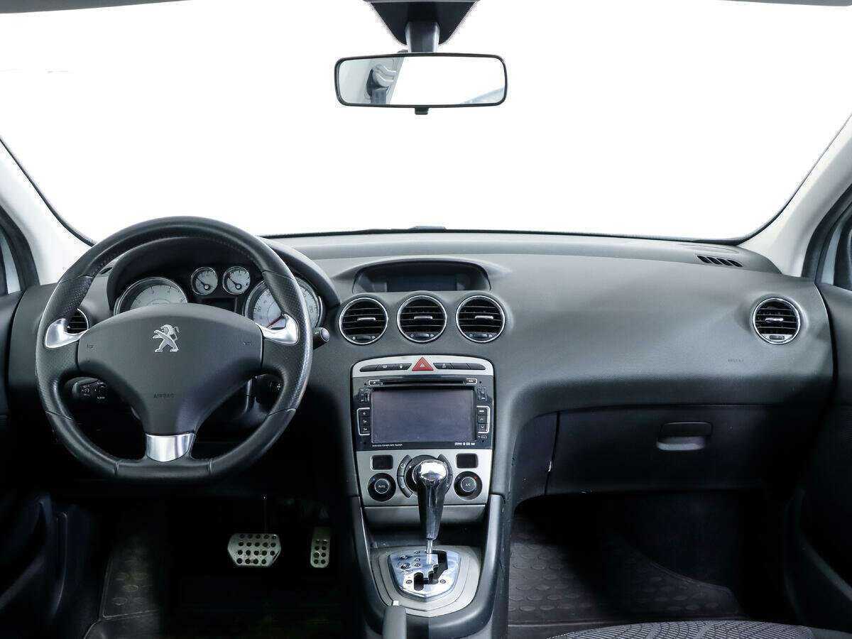 Peugeot 408 2016 года с пробегом. Фото: #9