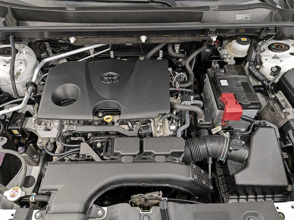 Toyota RAV4 2021 года с пробегом. Фото: #8