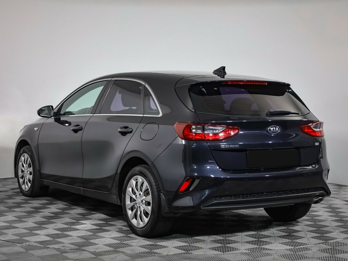 Kia Ceed 2018 года с пробегом. Фото: #5