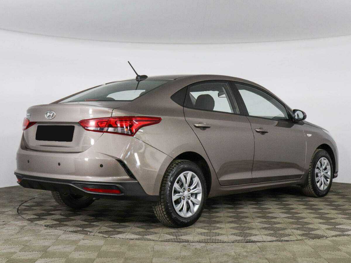 Hyundai Solaris 2021 года с пробегом. Фото: #3