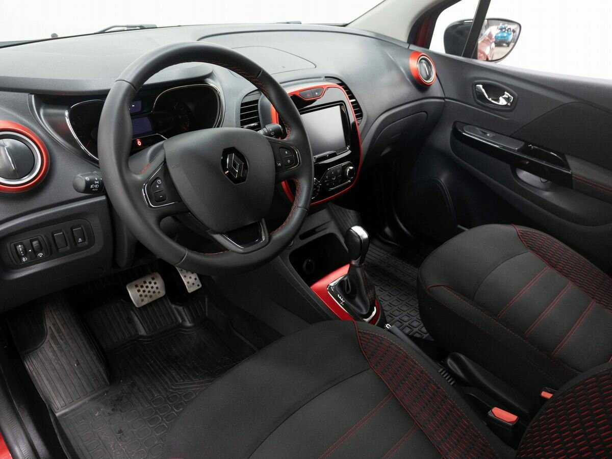 Renault Kaptur 2019 года с пробегом. Фото: #8