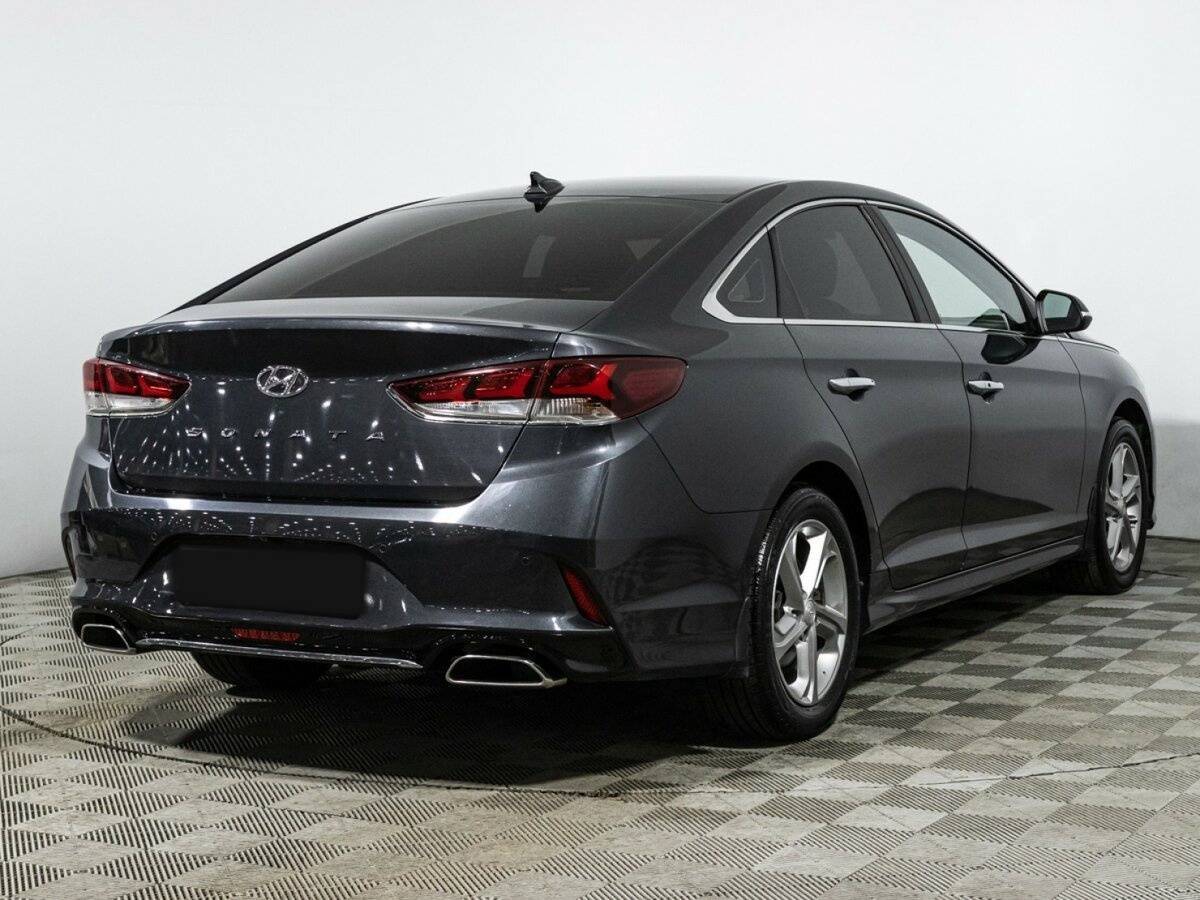 Hyundai Sonata 2018 года с пробегом. Фото: #4