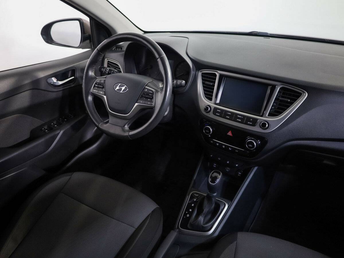 Hyundai Solaris 2019 года с пробегом. Фото: #6