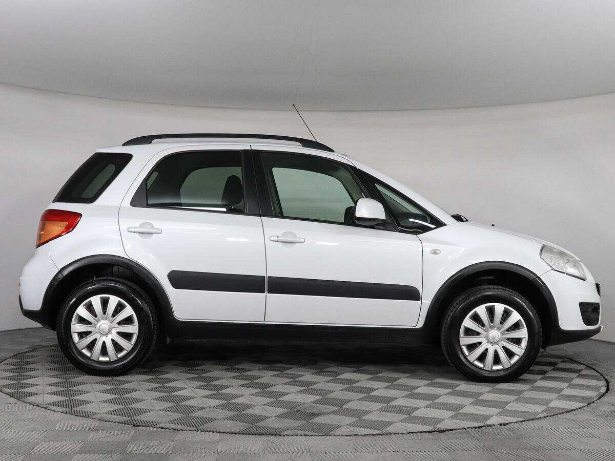 Suzuki SX4 2014 года с пробегом. Фото: #3