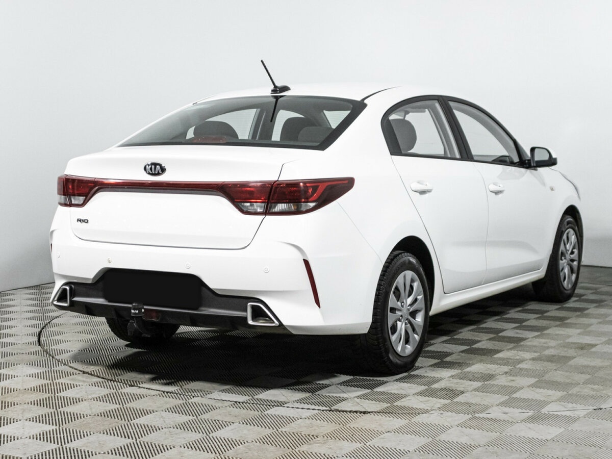Kia Rio 2021 года с пробегом. Фото: #4
