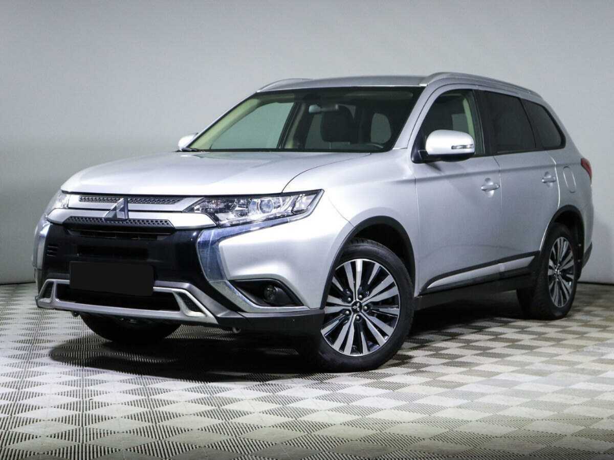 Mitsubishi Outlander 2021 года с пробегом. Посмотреть фото