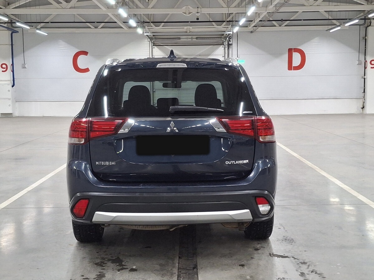 Mitsubishi Outlander 2017 года с пробегом. Фото: #5