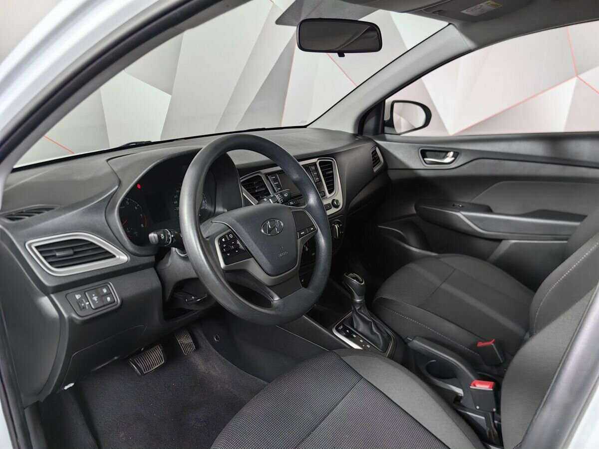 Hyundai Solaris 2019 года с пробегом. Фото: #12