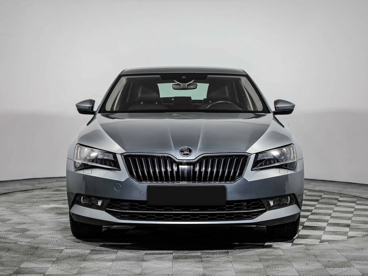 Skoda Superb 2016 года с пробегом. Фото: #1