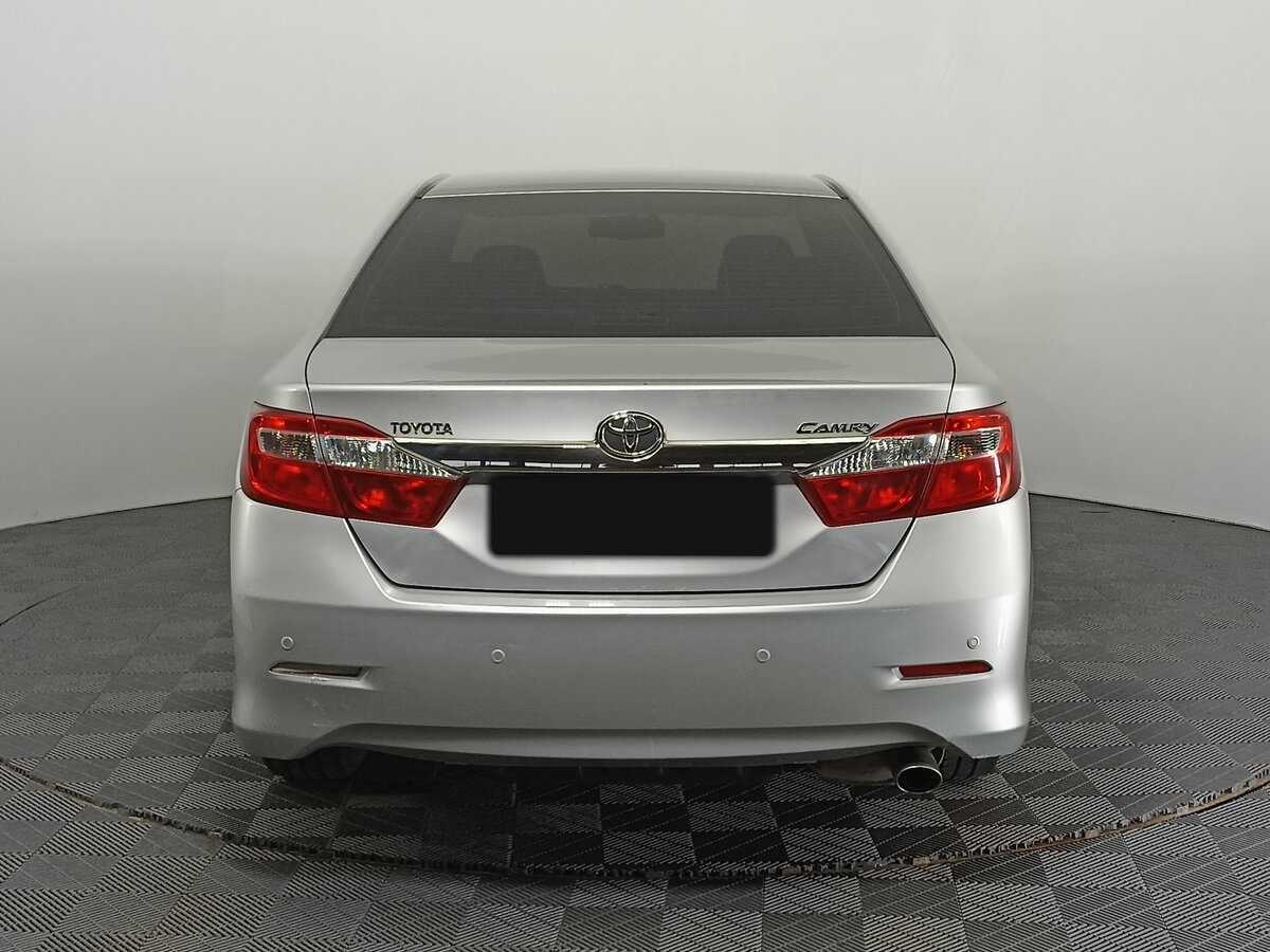 Toyota Camry 2013 года с пробегом. Фото: #5