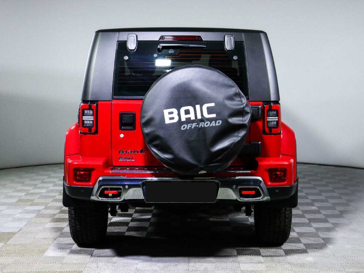 BAIC BJ40 2023 года с пробегом. Фото: #5