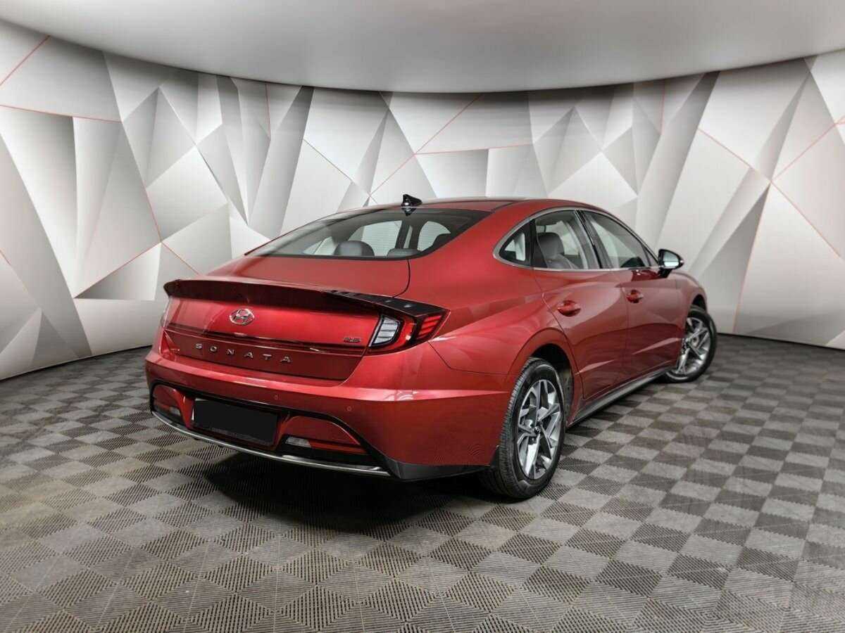 Hyundai Sonata 2022 года с пробегом. Посмотреть фото