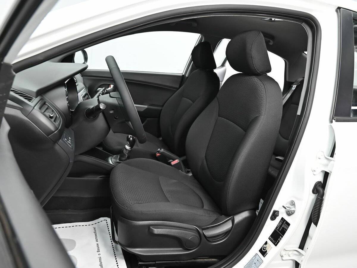 Kia Rio 2013 года с пробегом. Фото: #5
