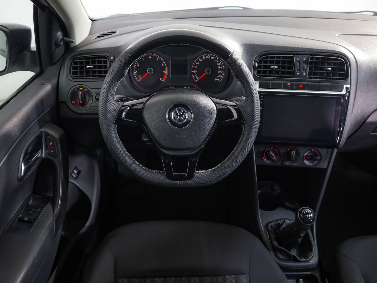 Volkswagen Polo 2018 года с пробегом. Фото: #8
