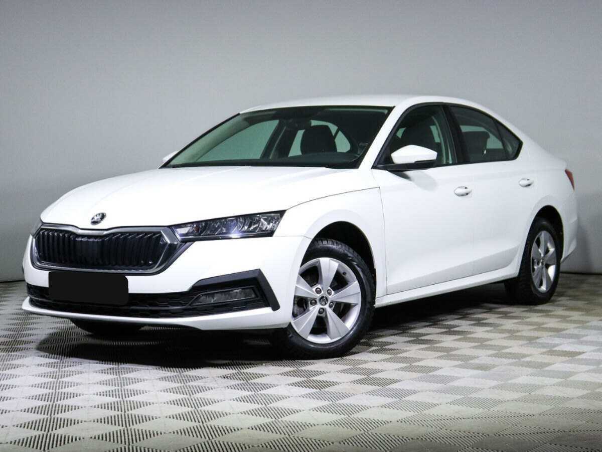Skoda Octavia 2021 года с пробегом. Посмотреть фото