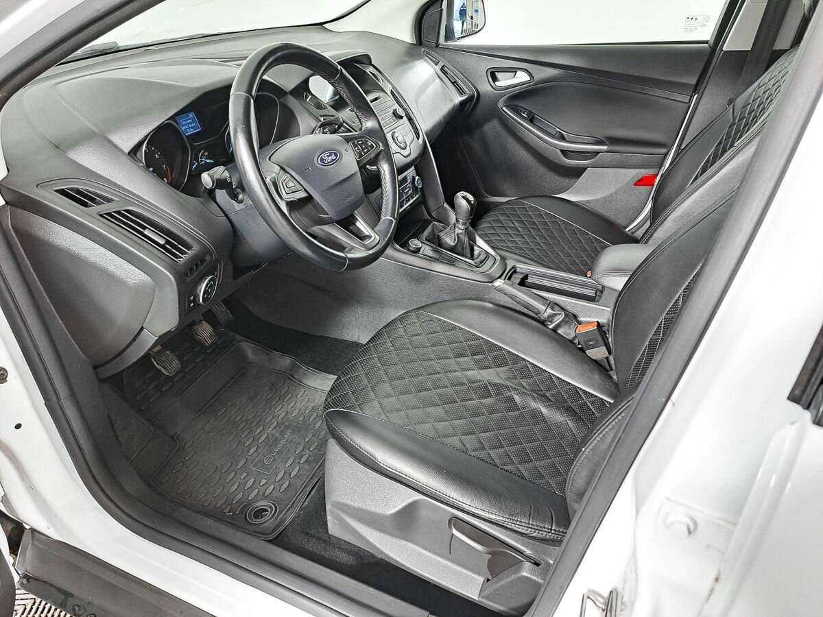 Ford Focus 2018 года с пробегом. Фото: #15