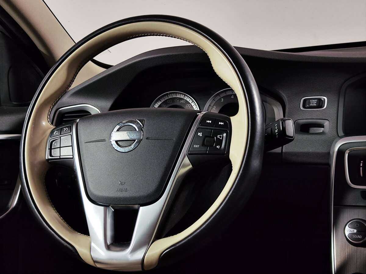 Volvo S60 2012 года с пробегом. Фото: #11
