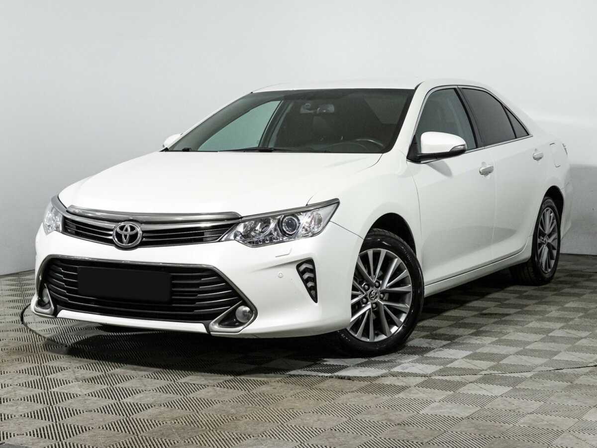 Toyota Camry 2016 года с пробегом. Фото: #0