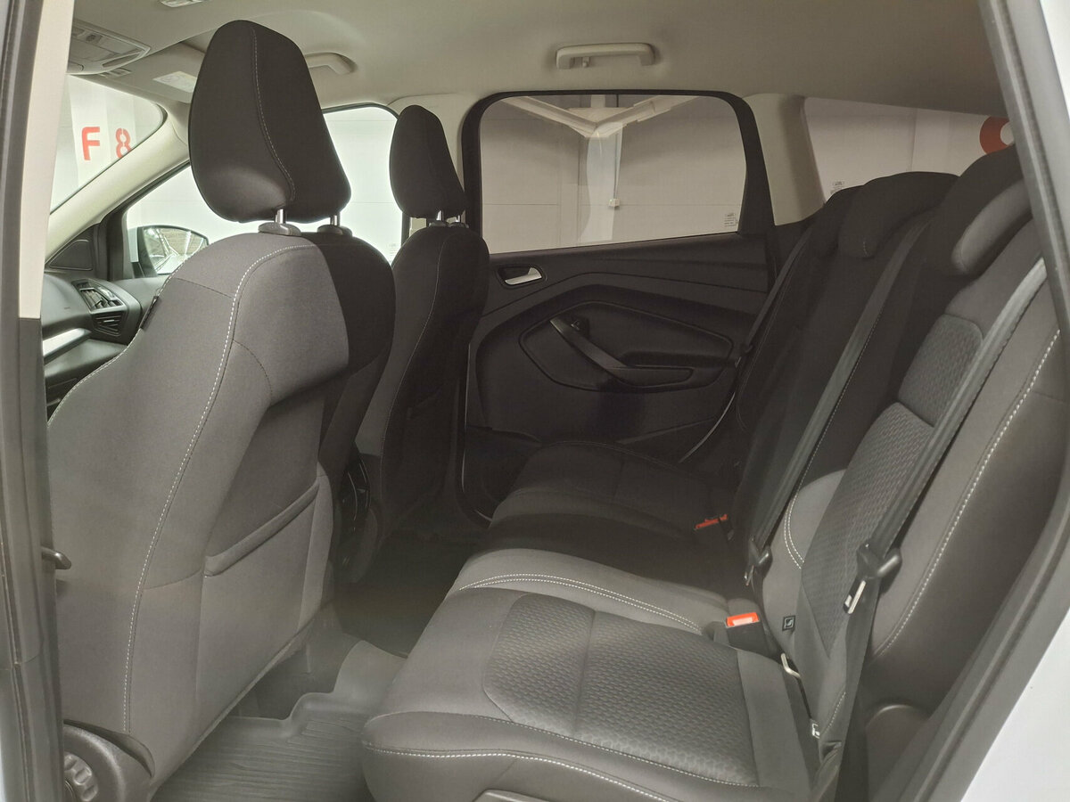 Ford Kuga 2018 года с пробегом. Фото: #11