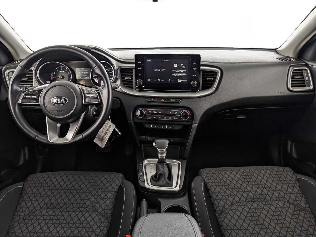 Kia Ceed 2021 года с пробегом. Фото: #9
