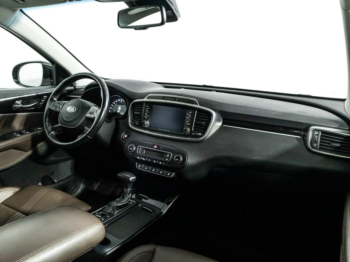 Kia Sorento 2018 года с пробегом. Фото: #8