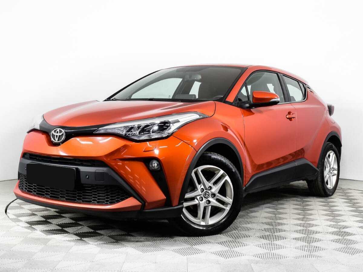 Toyota C-HR 2020 года с пробегом. Посмотреть фото