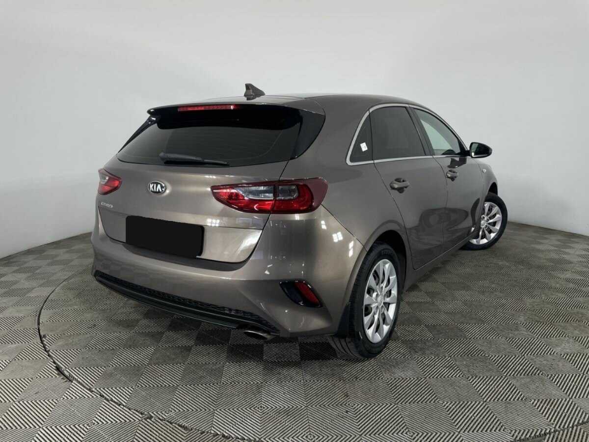 Kia Ceed 2018 года с пробегом. Фото: #5