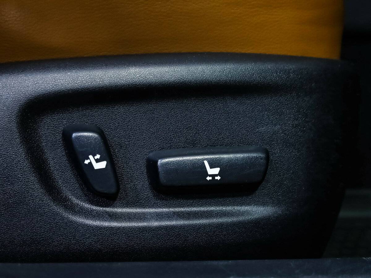 Toyota Camry 2016 года с пробегом. Фото: #18