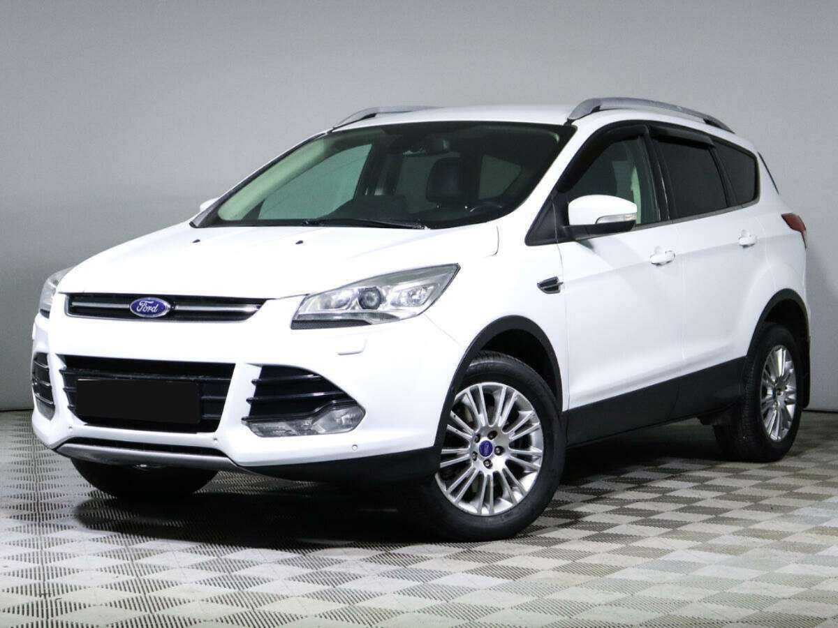 Ford Kuga 2015 года с пробегом. Посмотреть фото
