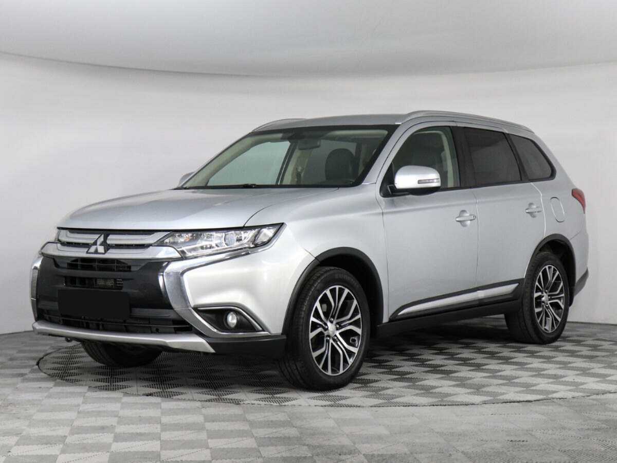 Mitsubishi Outlander 2017 года с пробегом. Фото: #0