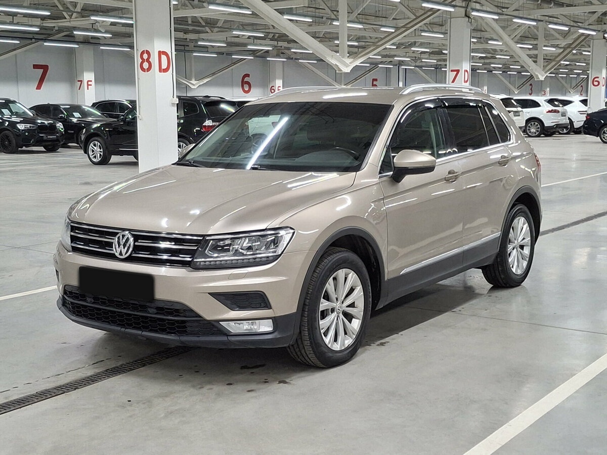 Volkswagen Tiguan 2017 года с пробегом. Фото: #0