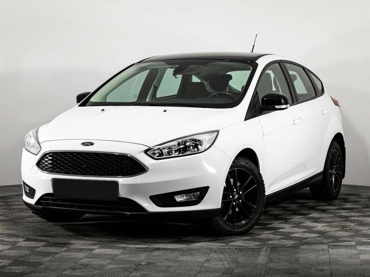 Ford Focus 2017 года с пробегом. Посмотреть фото