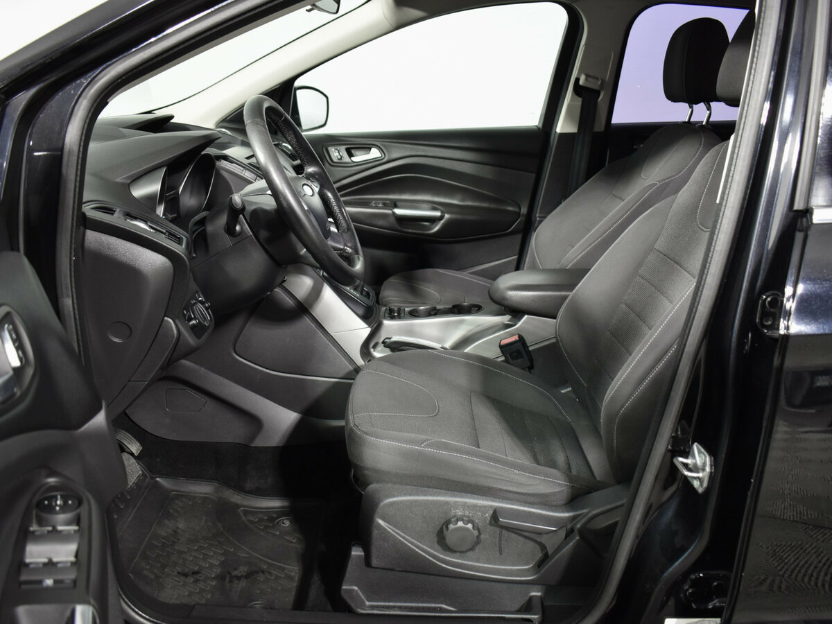 Ford Kuga 2014 года с пробегом. Фото: #8