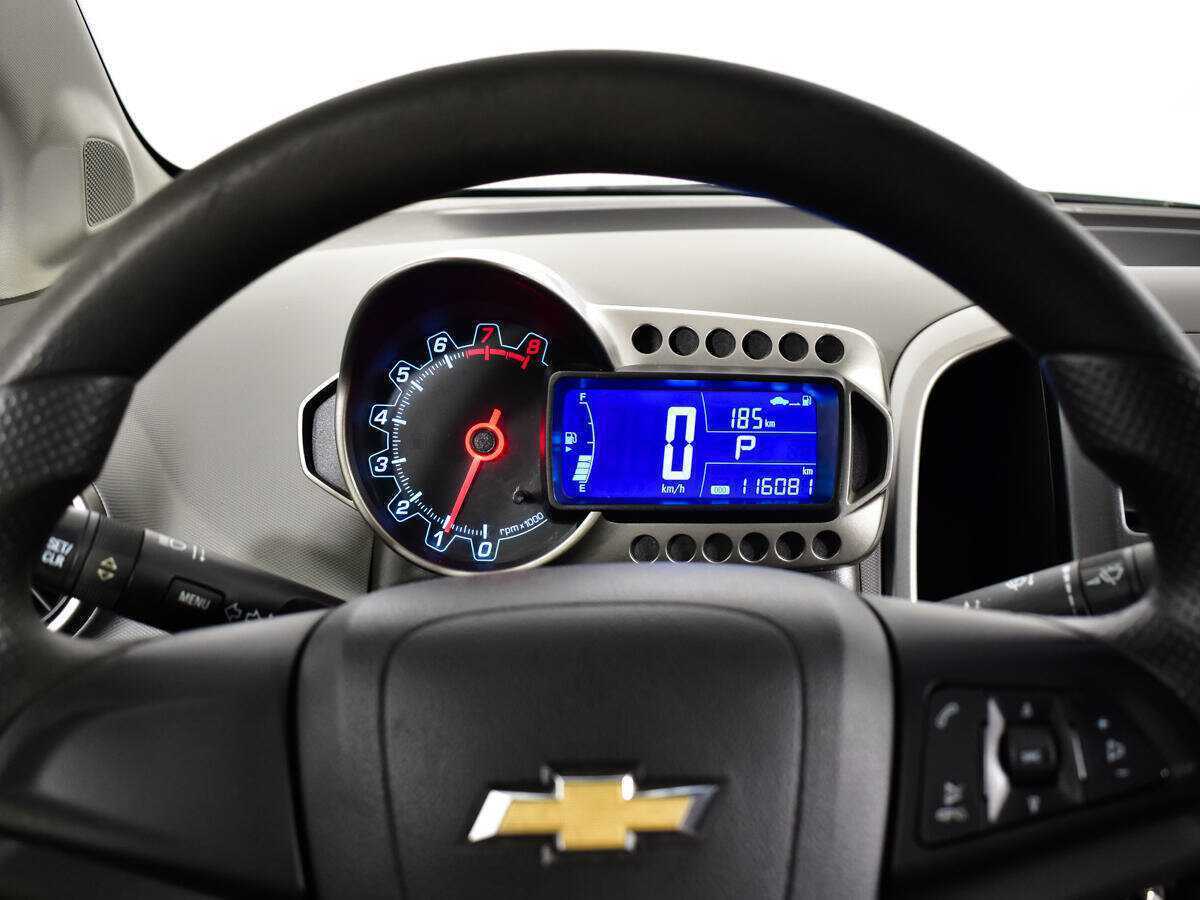 Chevrolet Aveo 2014 года с пробегом. Фото: #10