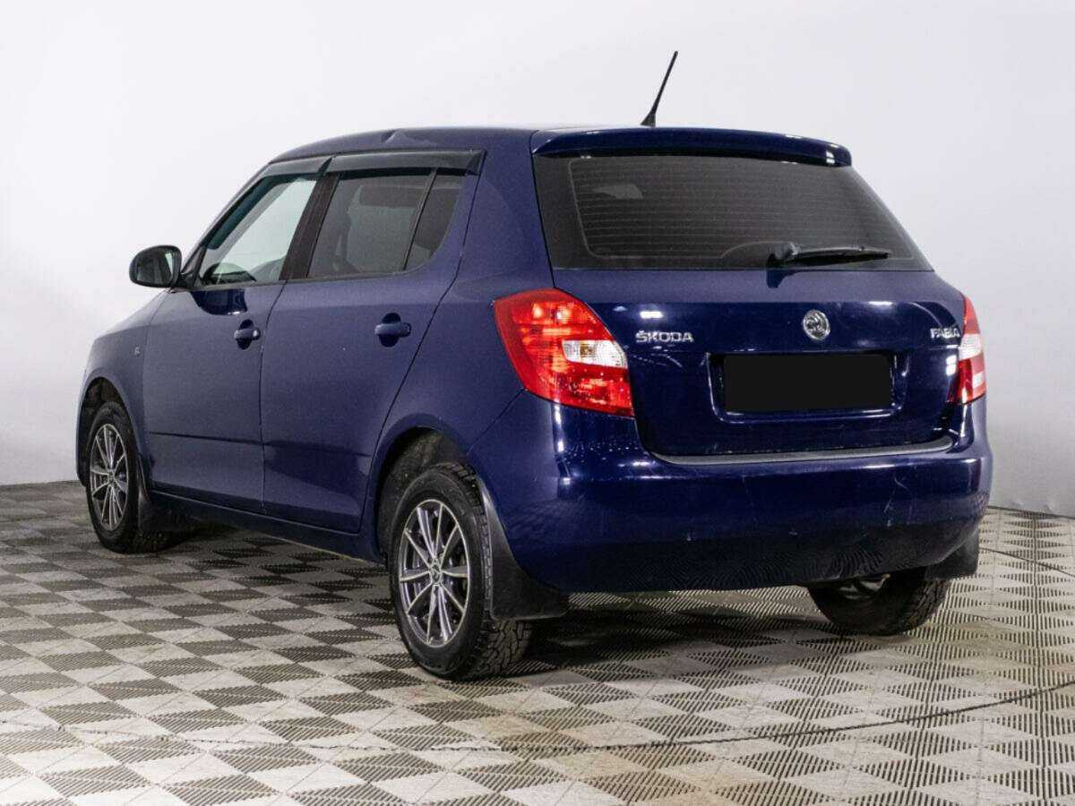 Skoda Fabia 2013 года с пробегом. Фото: #6