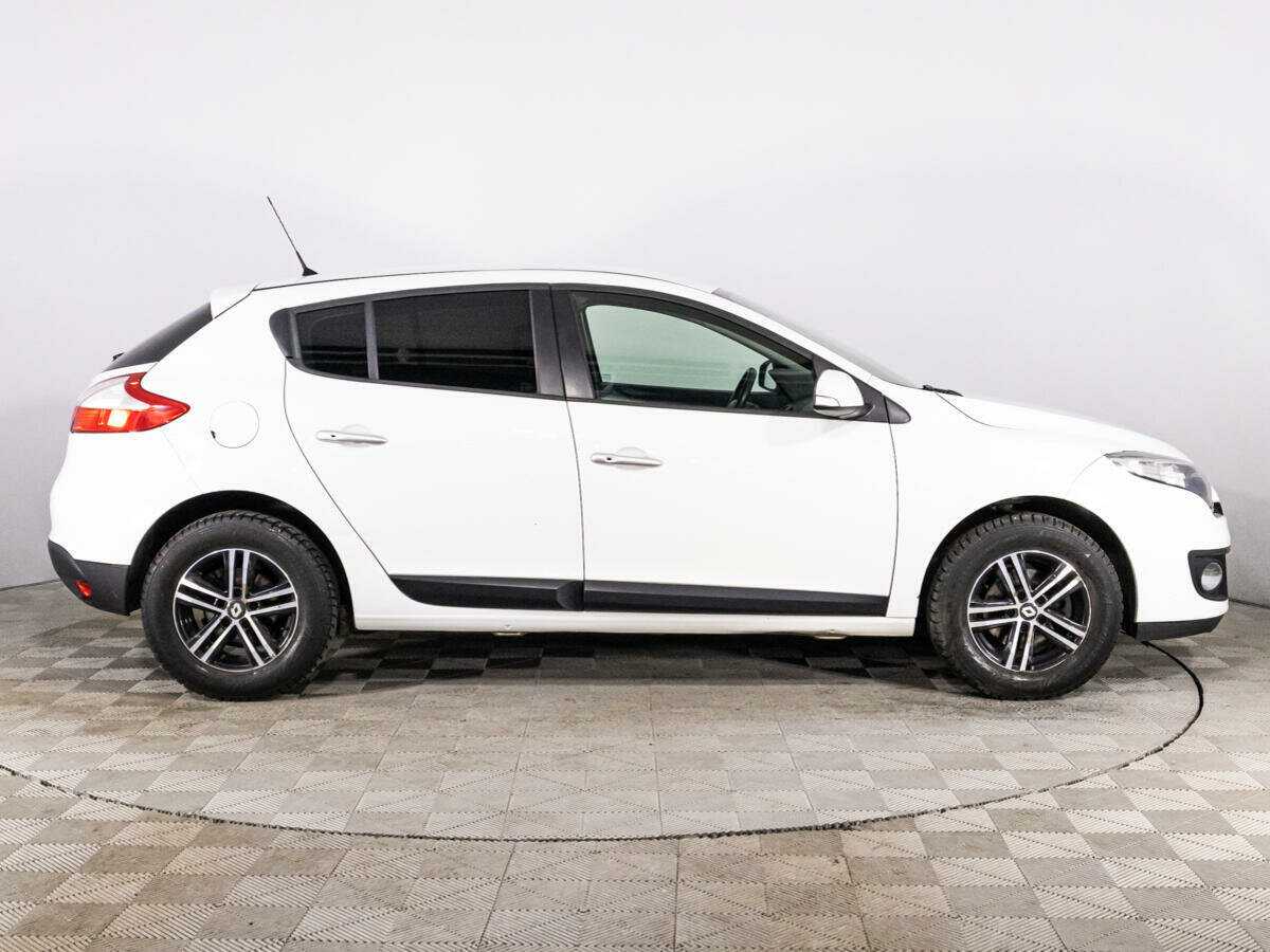 Renault Megane 2014 года с пробегом. Фото: #3