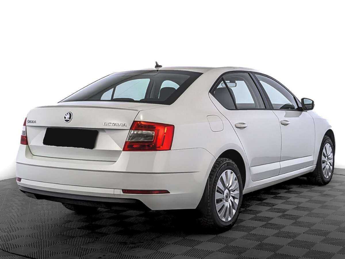 Skoda Octavia 2020 года с пробегом. Фото: #4