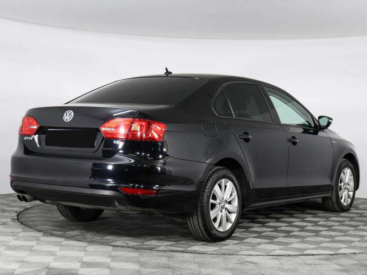 Volkswagen Jetta 2013 года с пробегом. Фото: #4