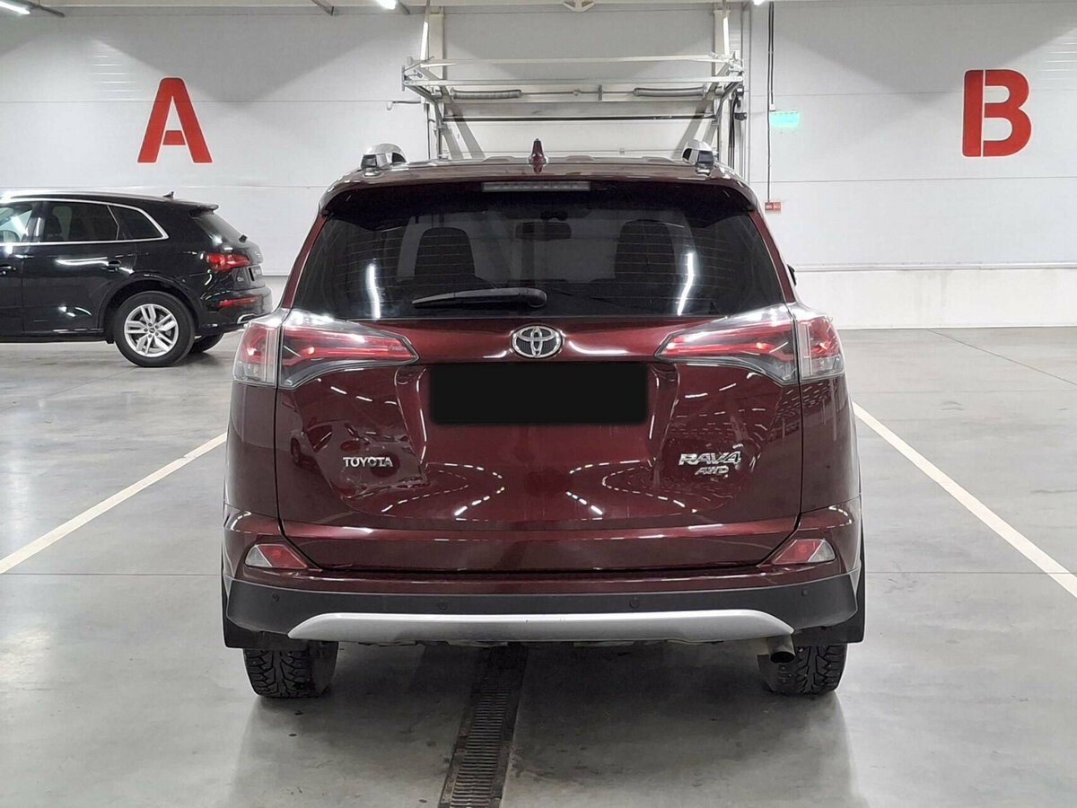 Toyota RAV4 2016 года с пробегом. Фото: #5