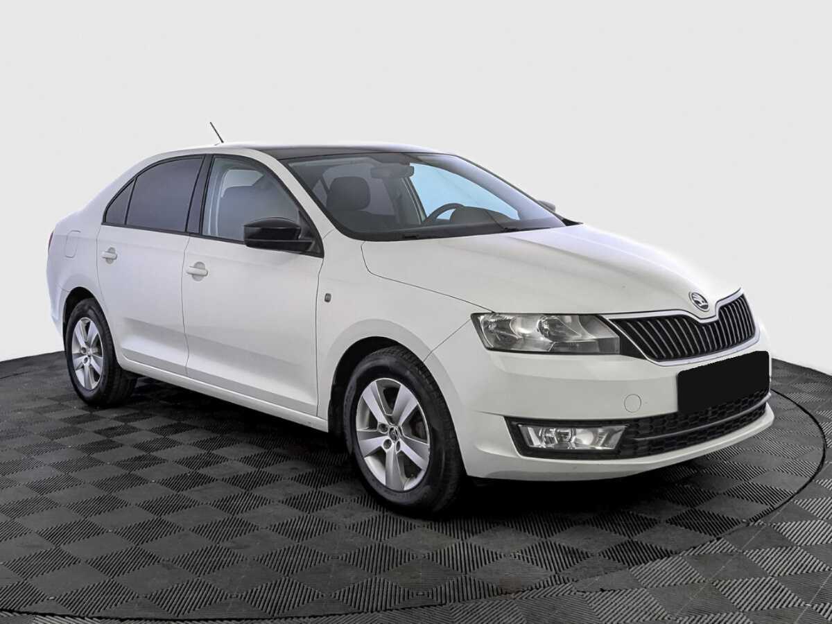 Skoda Rapid 2017 года с пробегом. Фото: #2
