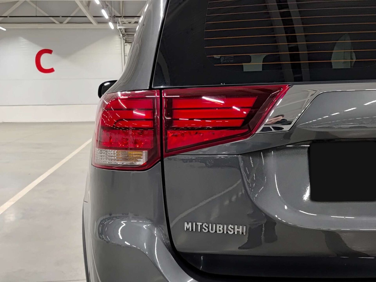 Mitsubishi Outlander 2016 года с пробегом. Фото: #8
