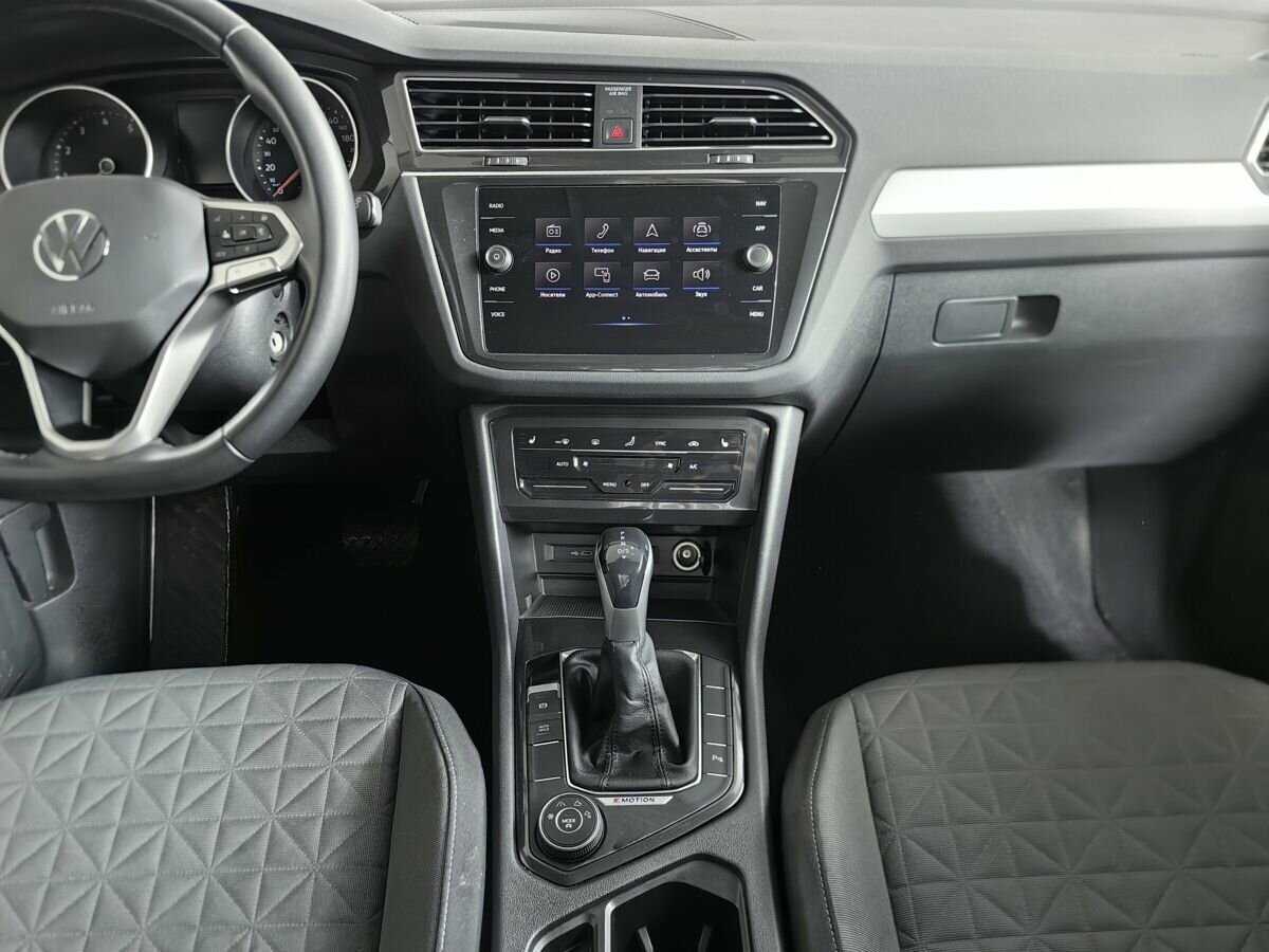 Volkswagen Tiguan 2021 года с пробегом. Фото: #10