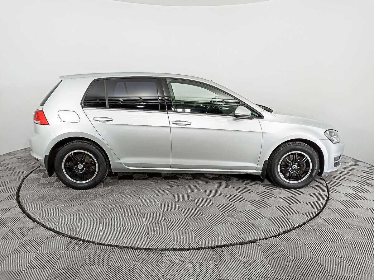 Volkswagen Golf 2013 года с пробегом. Фото: #3