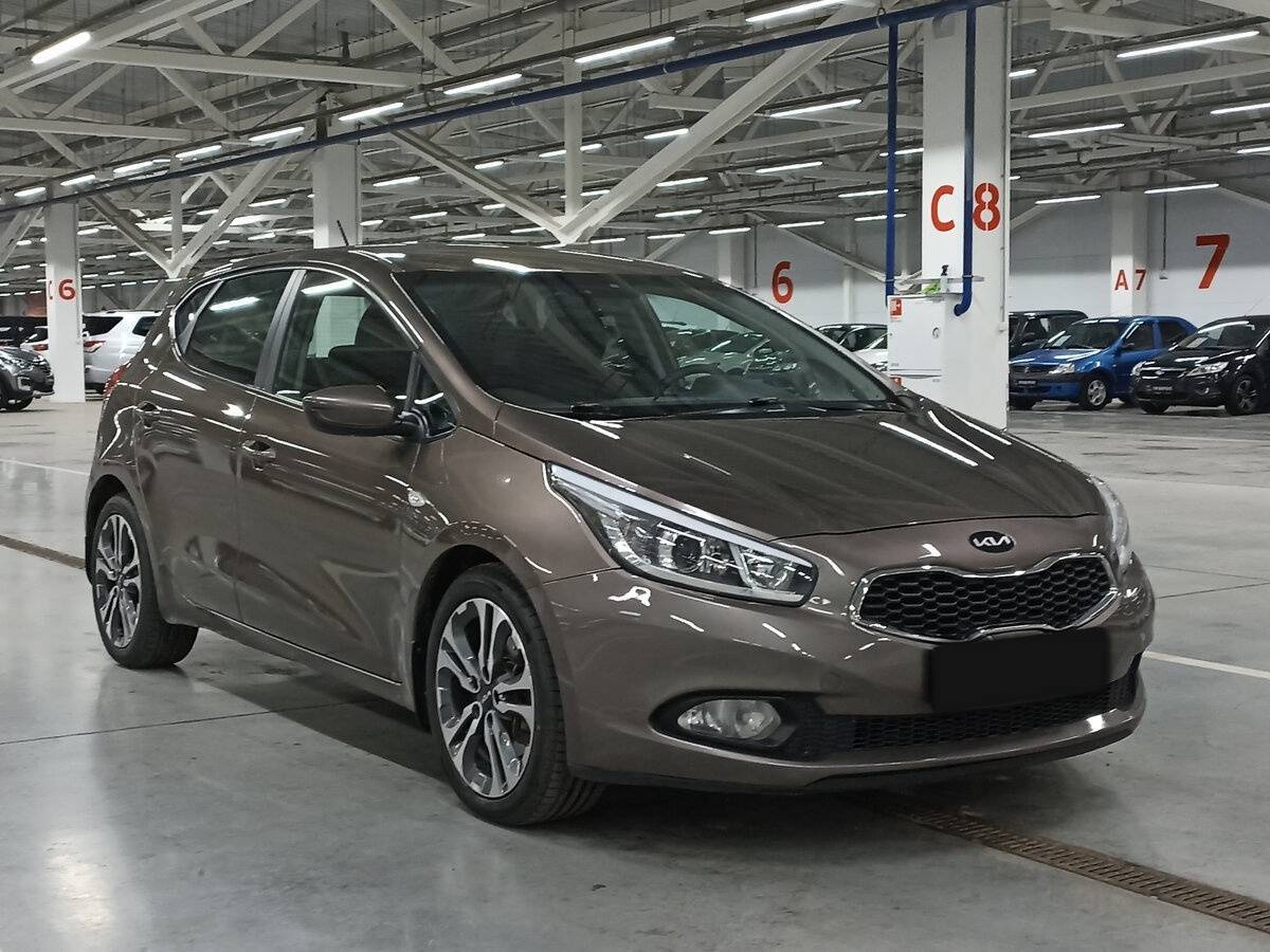 Kia Ceed 2013 года с пробегом. Фото: #2