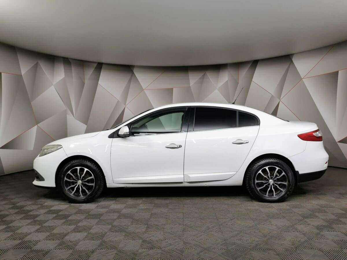 Renault Fluence 2012 года с пробегом. Фото: #4