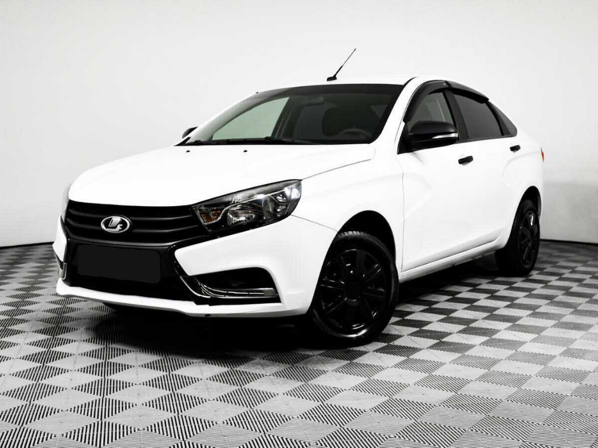 Lada (ВАЗ) Vesta 2021 года с пробегом. Посмотреть фото