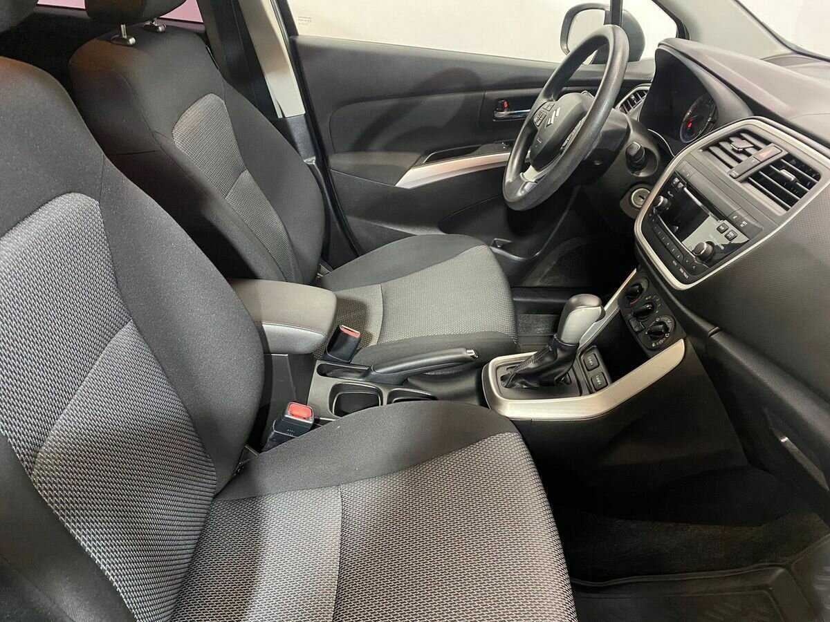 Suzuki SX4 2014 года с пробегом. Фото: #9