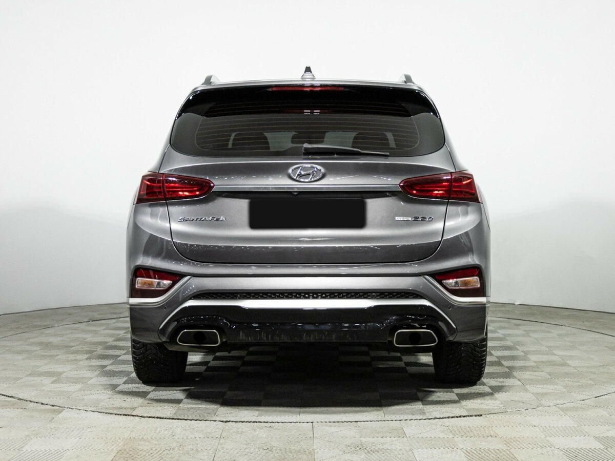 Hyundai Santa Fe 2019 года с пробегом. Фото: #4