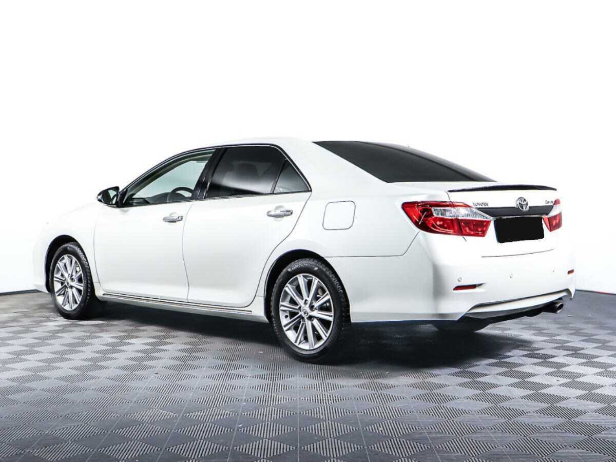 Toyota Camry 2014 года с пробегом. Фото: #6